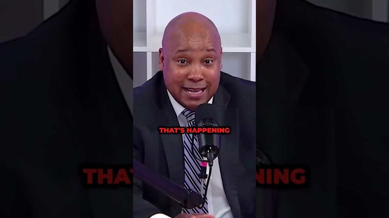 Police ask to see your medical marijuana card during a.jpg